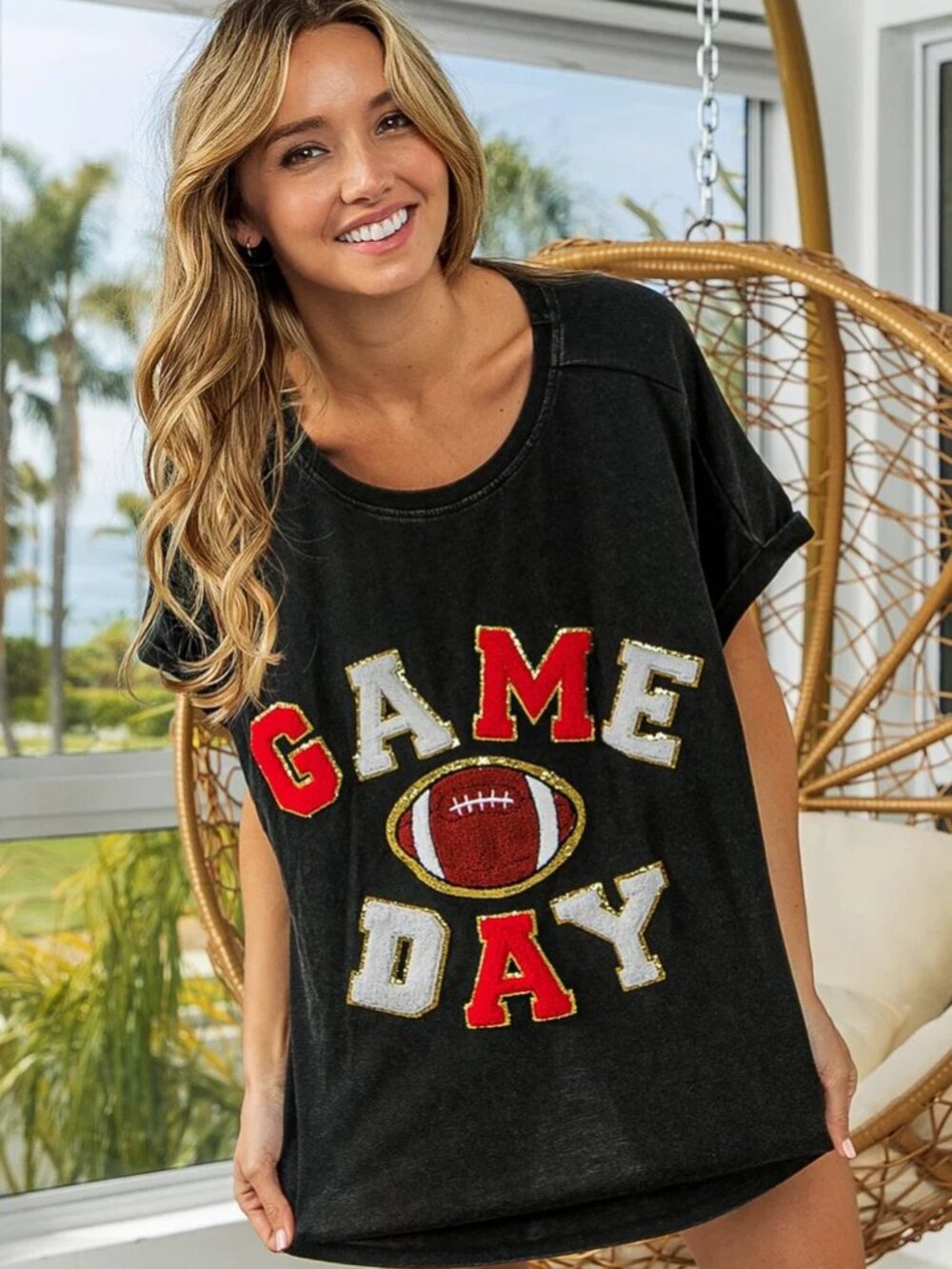 BiBi Game Day Varsity Letter Loose Fit Vintage Washed Top in Black - Picture 3 of 4